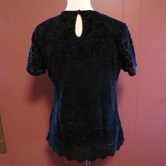 Teddi Rose NWT Ladies' Black Floral Lace Top – Size Medium - Picture 3 of 5